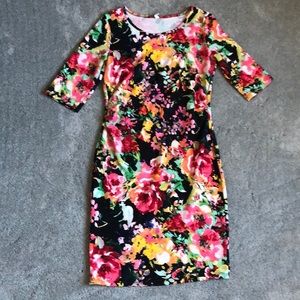 Pinkblush fitted maternity dress